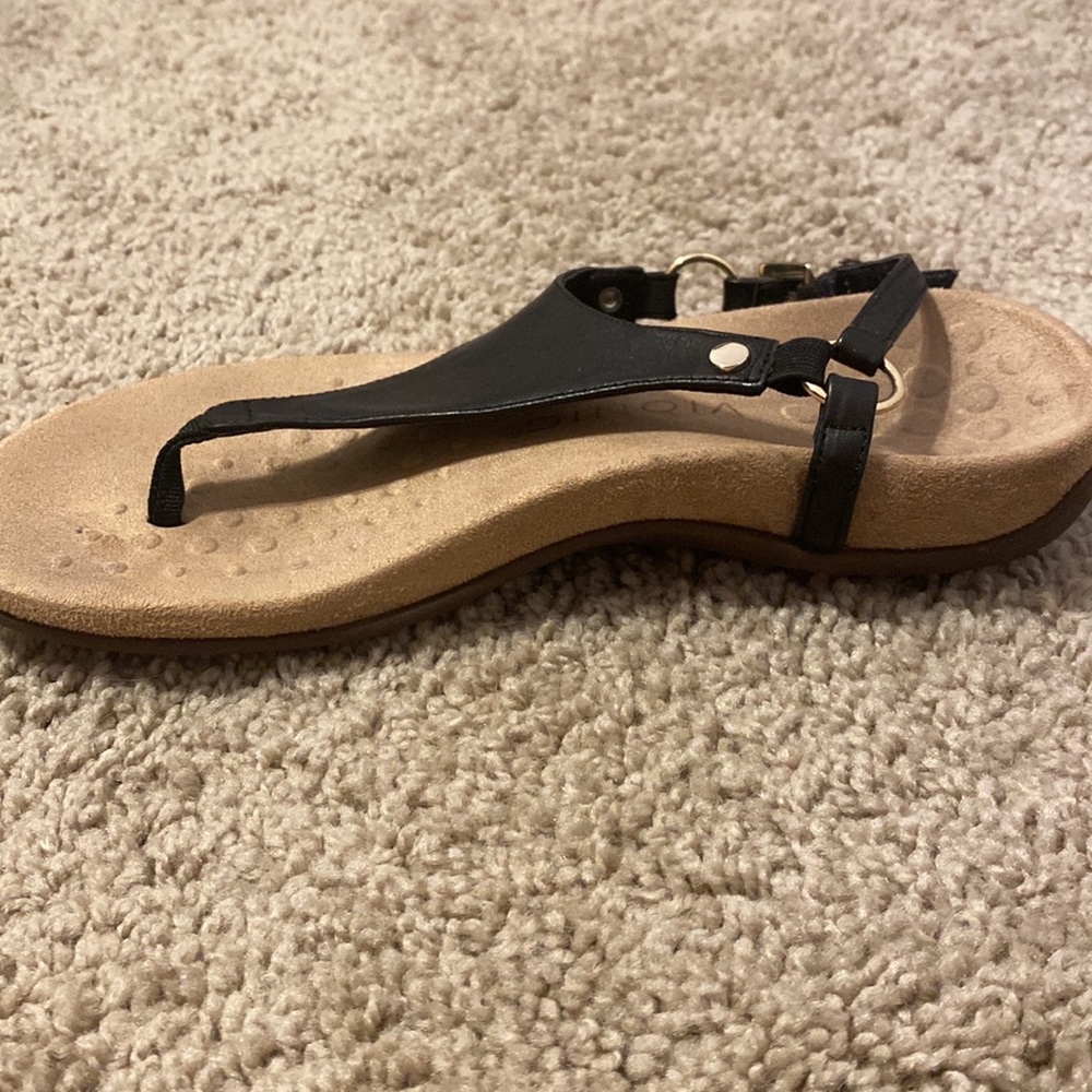 Vionic Sandals - image 3